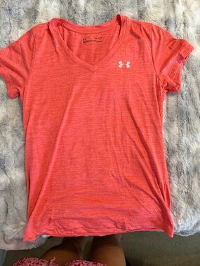 Under Armour Coral Heather V-Neck Performance Tee - Women's